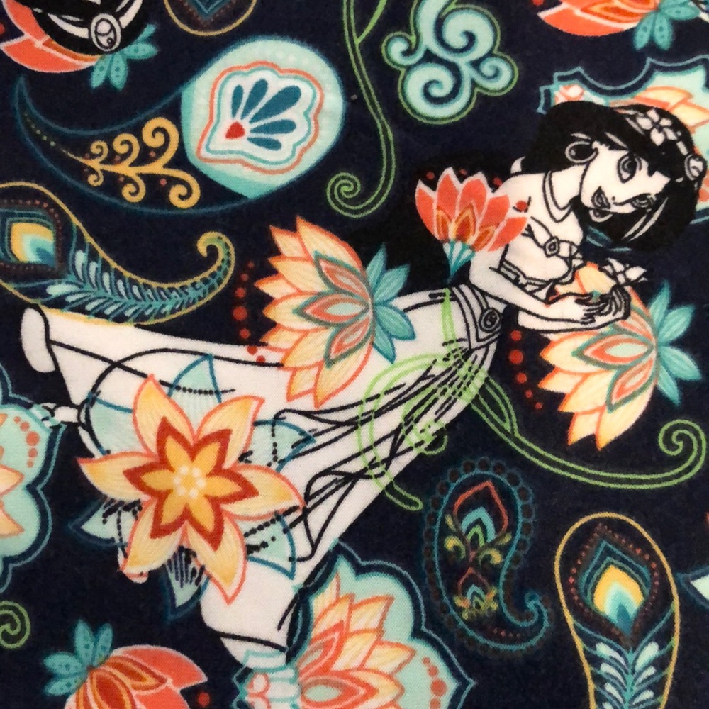 Lularoe leggings os jasmine Disney new Paisley